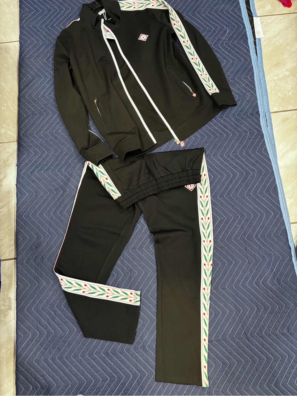 Casa Blanca tracksuit top and bottom Black and green with red - Picture 6 of 15